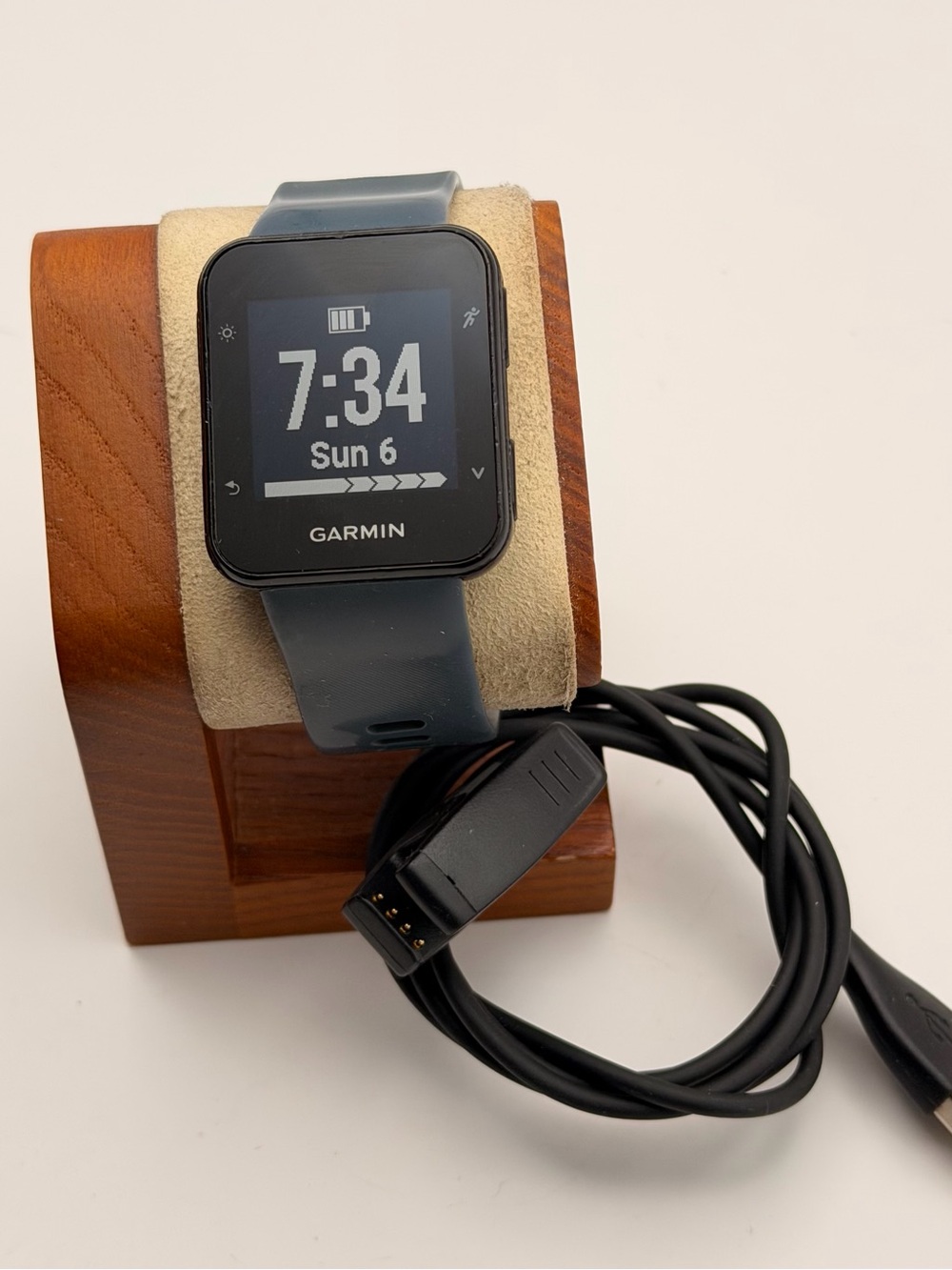 Garmin Forerunner 35, Tested, Very Good, Charger Included, Dark Blue, Smartwatch